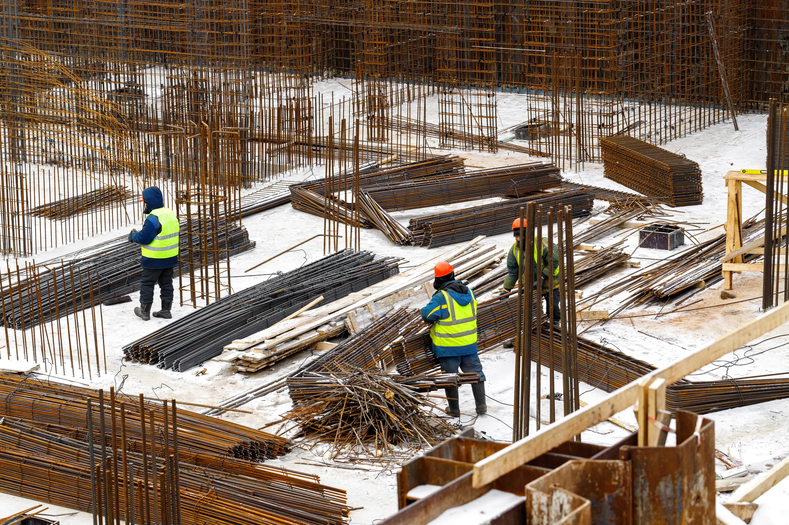 Metal rebar construction